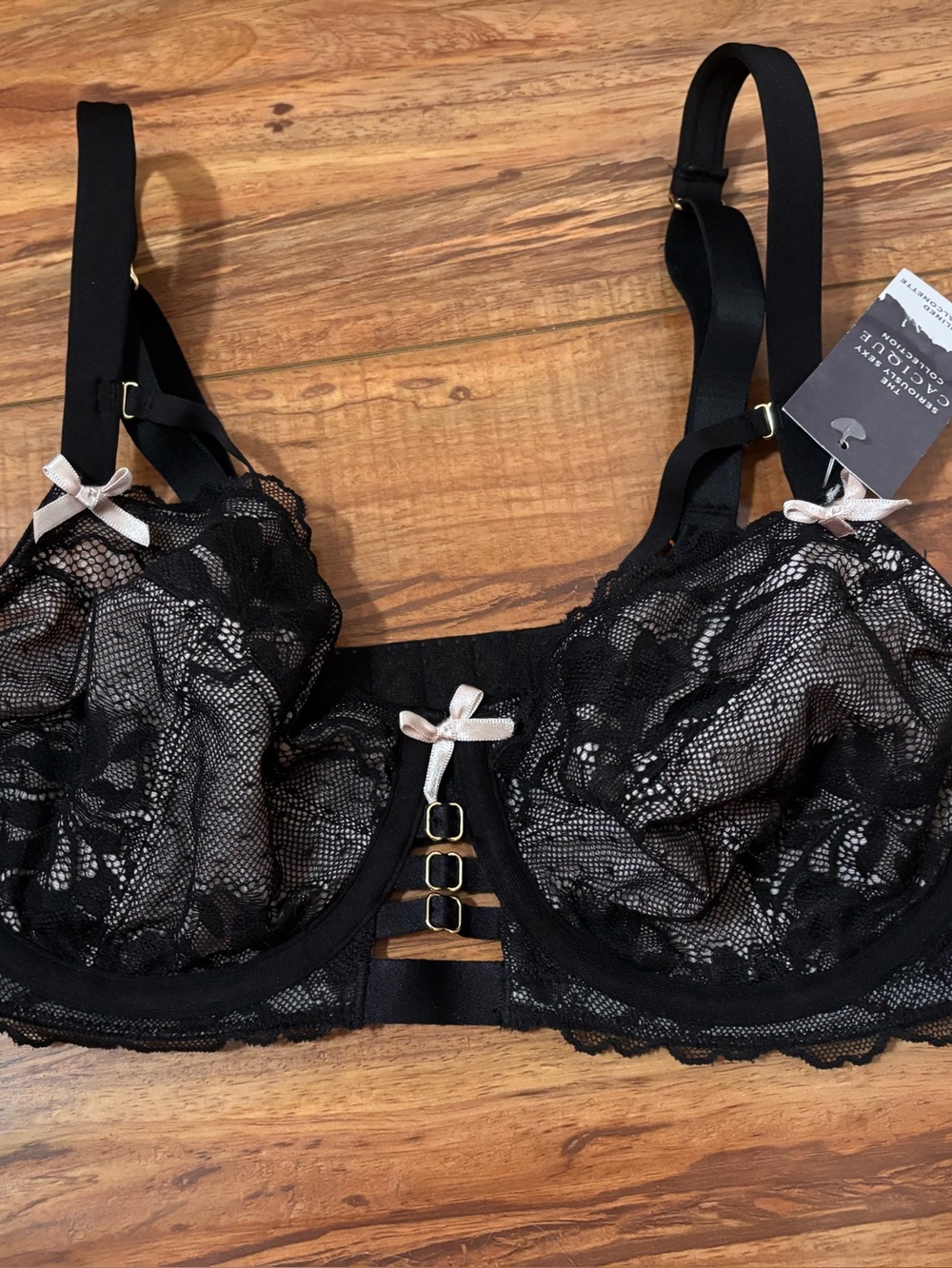New cacique Black Lace unlined Bra with pink Bow Accents